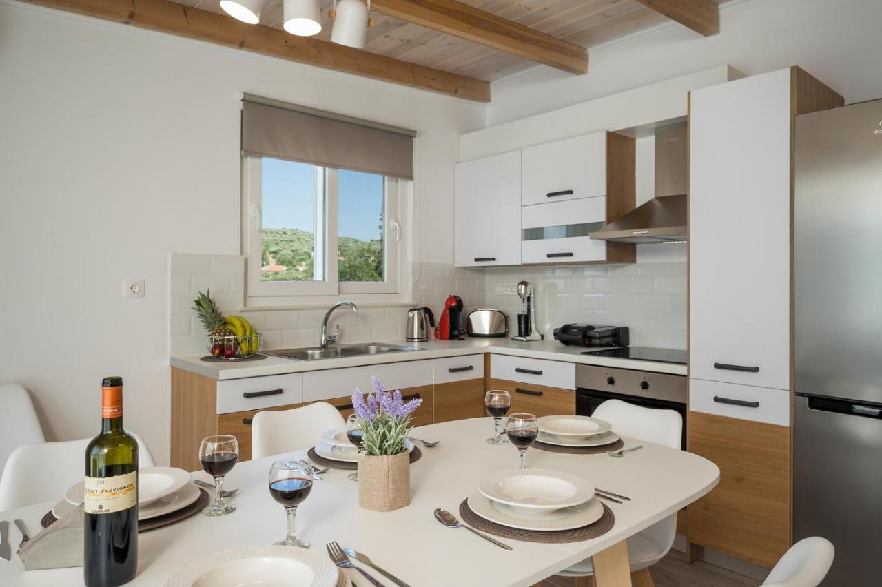 B&m Villa Metochi Siriliou